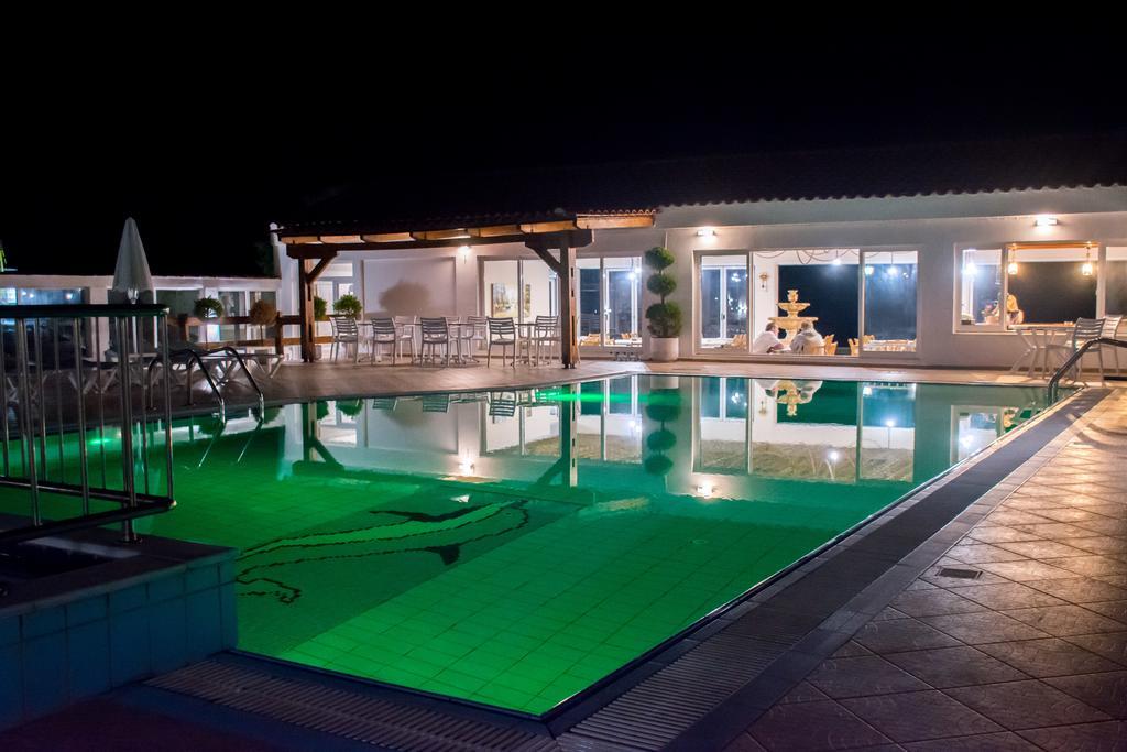 Kasapakis Hotel & Apartments Χερσόνησος Εξωτερικό φωτογραφία